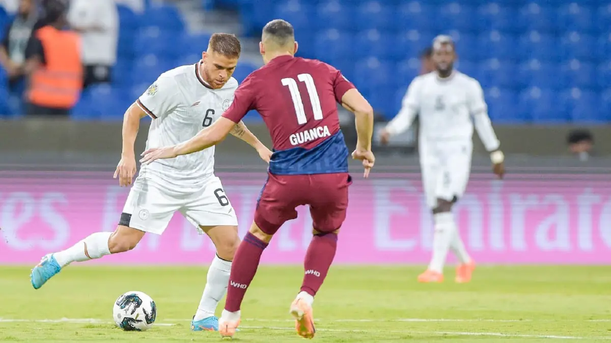 الشباب يتجاوز الوحدة ويضرب موعدا مع الهلال في نصف نهائي البطولة العربية