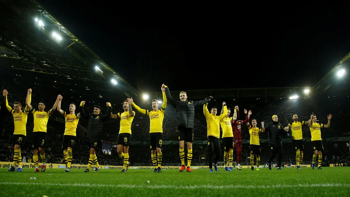 بروسيا دورتموند يهزم بروسيا مونشنغلادباخ ويبتعد في صدارة ترتيب الدوري الألماني