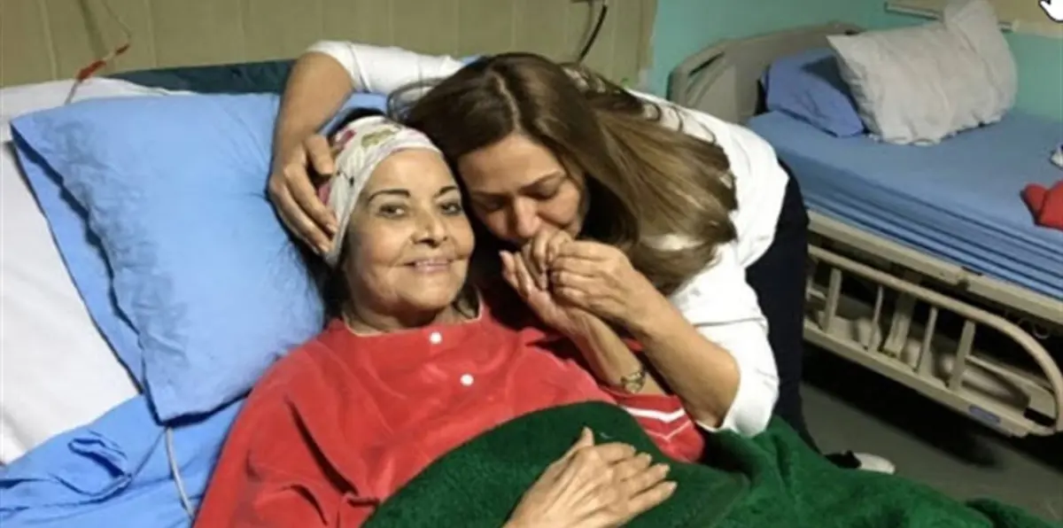 مصدر مقرب من مديحة يسري يكشف عن حالتها الصحية بعد تعرضها لغيبوبة