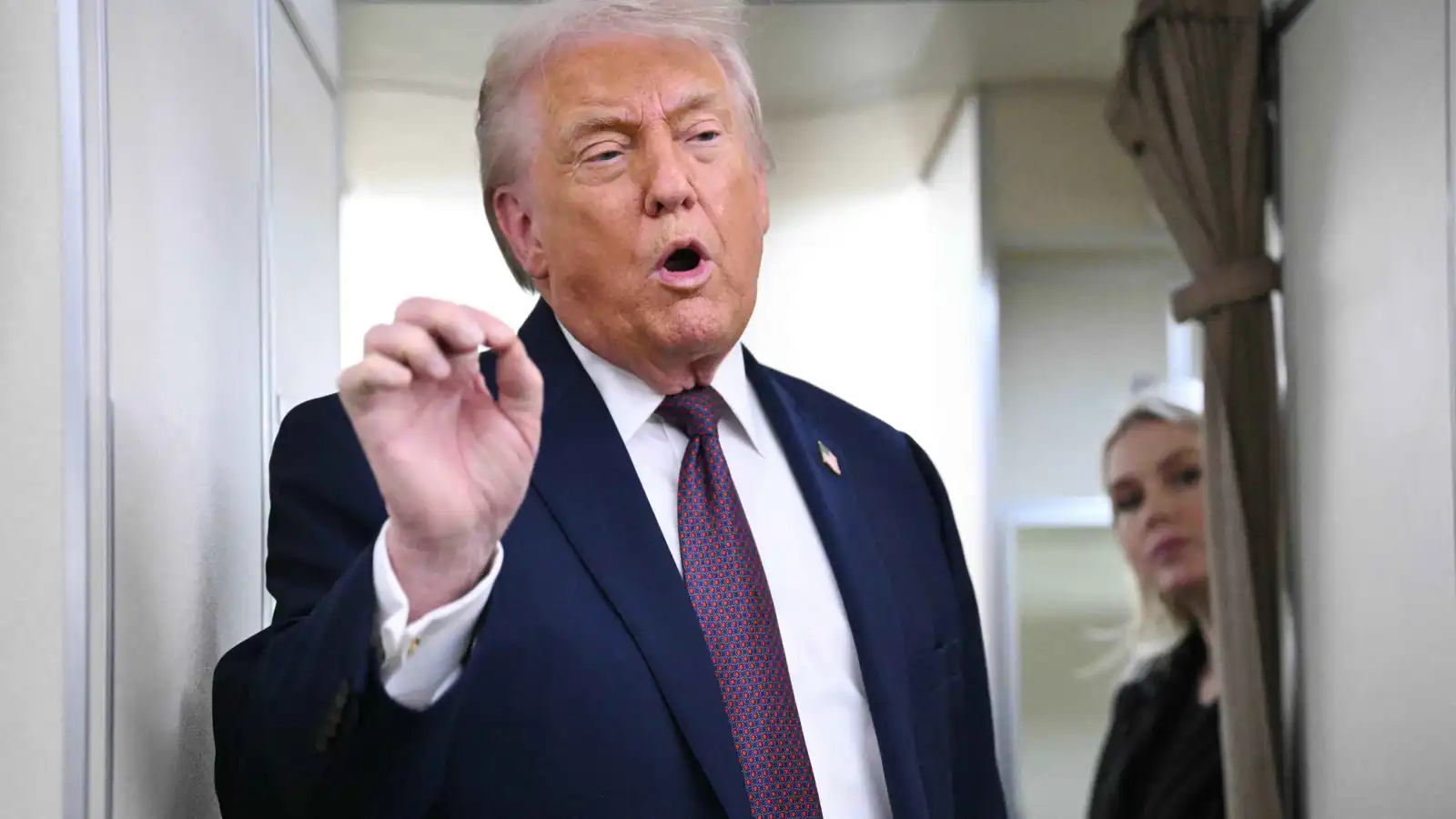 حدود القوة الأمريكية تتجدد.. ترامب يقود تحولًا جذريًا نحو "عالم السيادة والنفوذ"