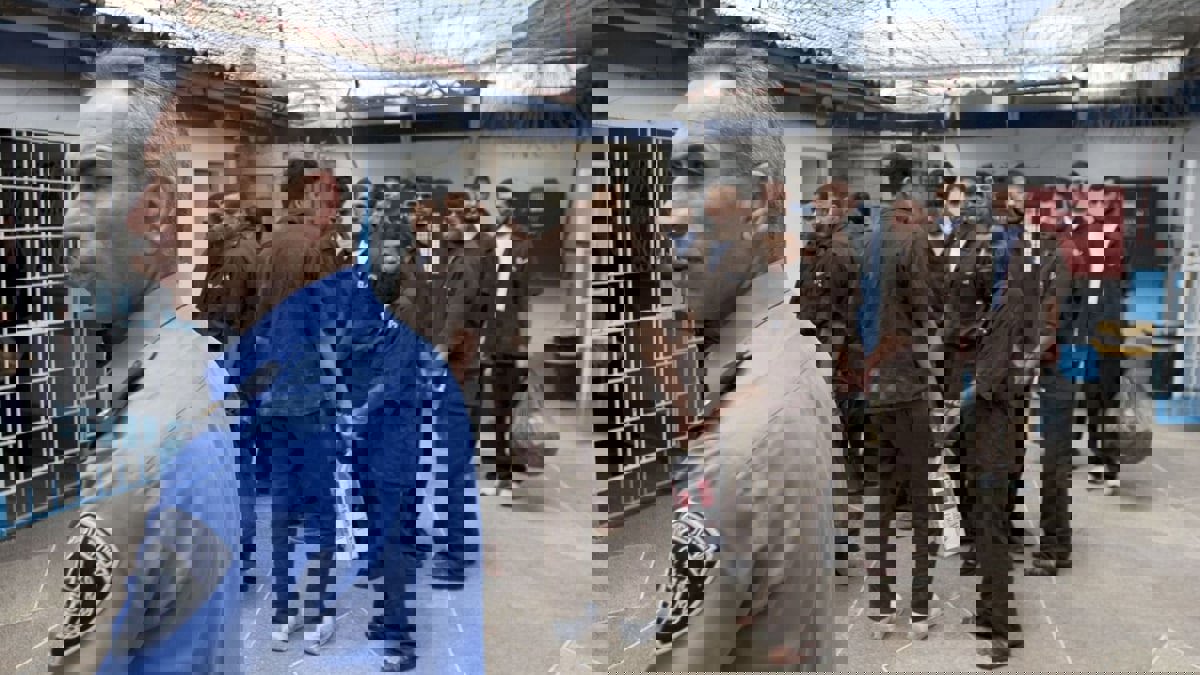 "شؤون الأسرى" الفلسطينية تحذر من اندلاع "مواجهة شاملة بالسجون الإسرائيلية