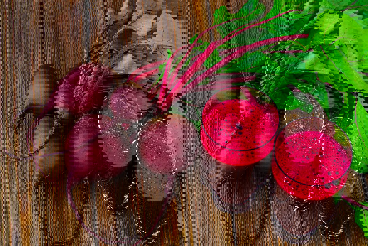 لماذا عليك المضمضة بعصير الشمندر بدلاً من غسول الفم؟