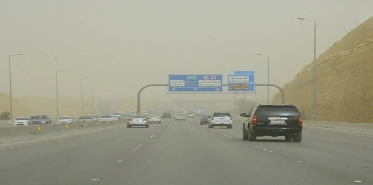 الأمطار  تؤجّل تدشين الملك سلمان لمشاريع “أرامكو” السعودية (فيديو وصور)