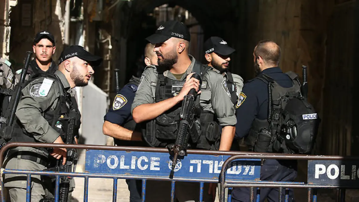 إسرائيل تعيد فتح أبواب المسجد الأقصى بعد إقدام فلسطيني على طعن شرطية