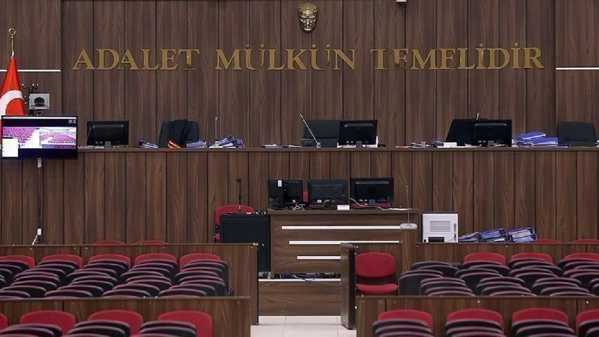 محكمة تركية ترد لائحة اتهام ضد حزب مؤيد للأكراد لأسباب إجرائية