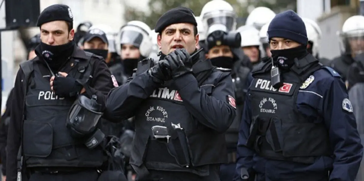 تركيا تتحفظ على شركات مرتبطة بفتح الله غولن