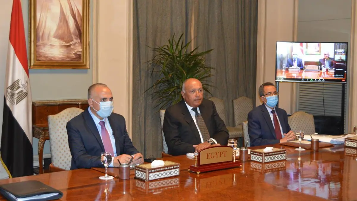 مصر عن مفاوضات السد: ملتزمون بسياسة النفس الطويل