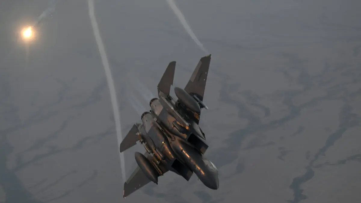 قتيل وجريح في تجدد القصف الأمريكي على الحوثيين