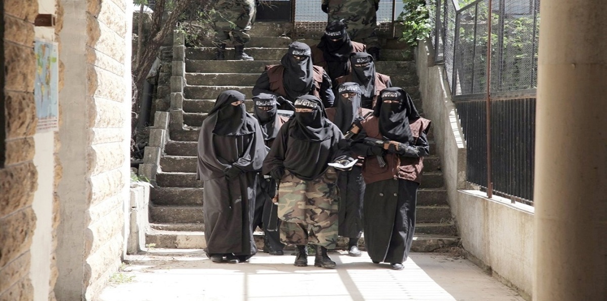 بعد إيقاف "غرابيب سود".. هل كان جهاد النكاح بالفعل وراء التحاق سعوديات بداعش؟