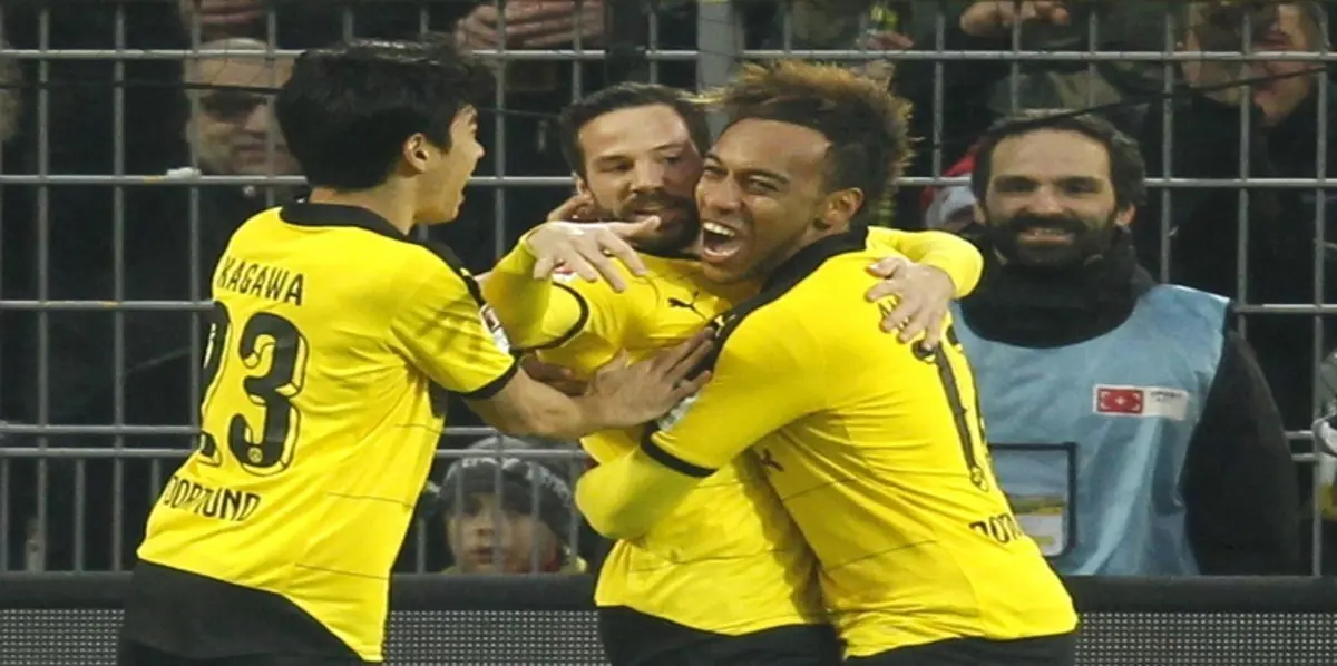 دورتموند يُسقط شتوتجارت ويؤجل تتويج بايرن ميونيخ بلقب الشتاء