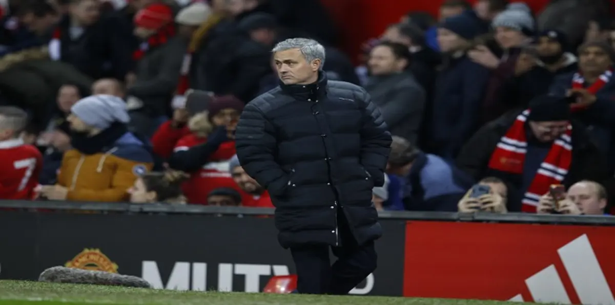 مورينيو يطلب المزيد من الجماهير ضد ليفربول