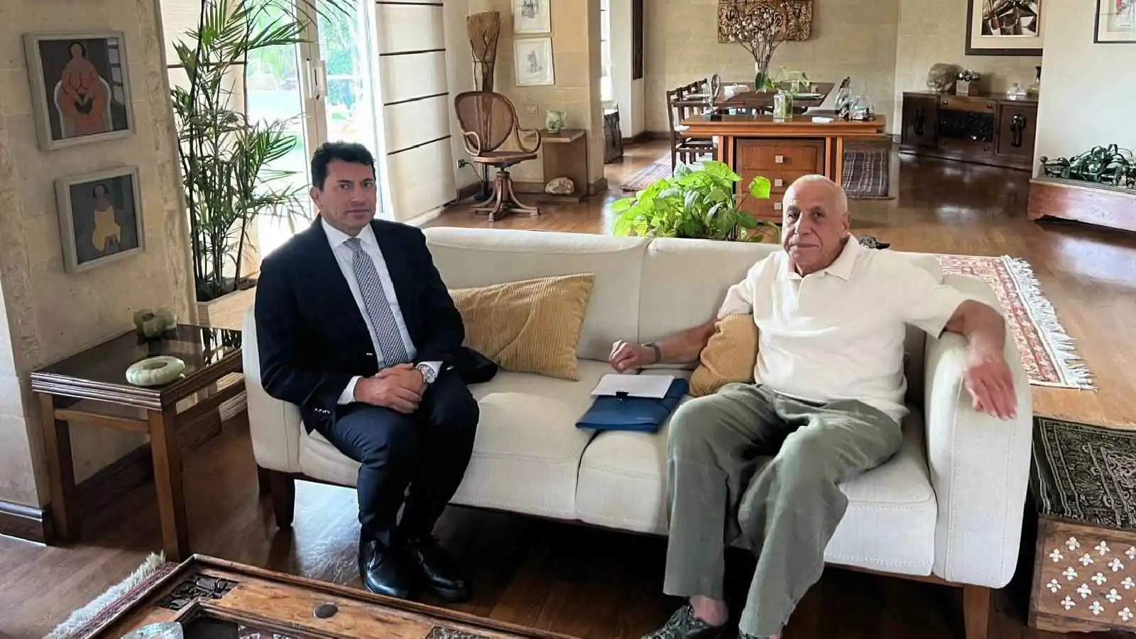 يجب أن تكون هناك مرونة تجاه الأرض البديلة.. وزارة الرياضة تنصح الزمالك