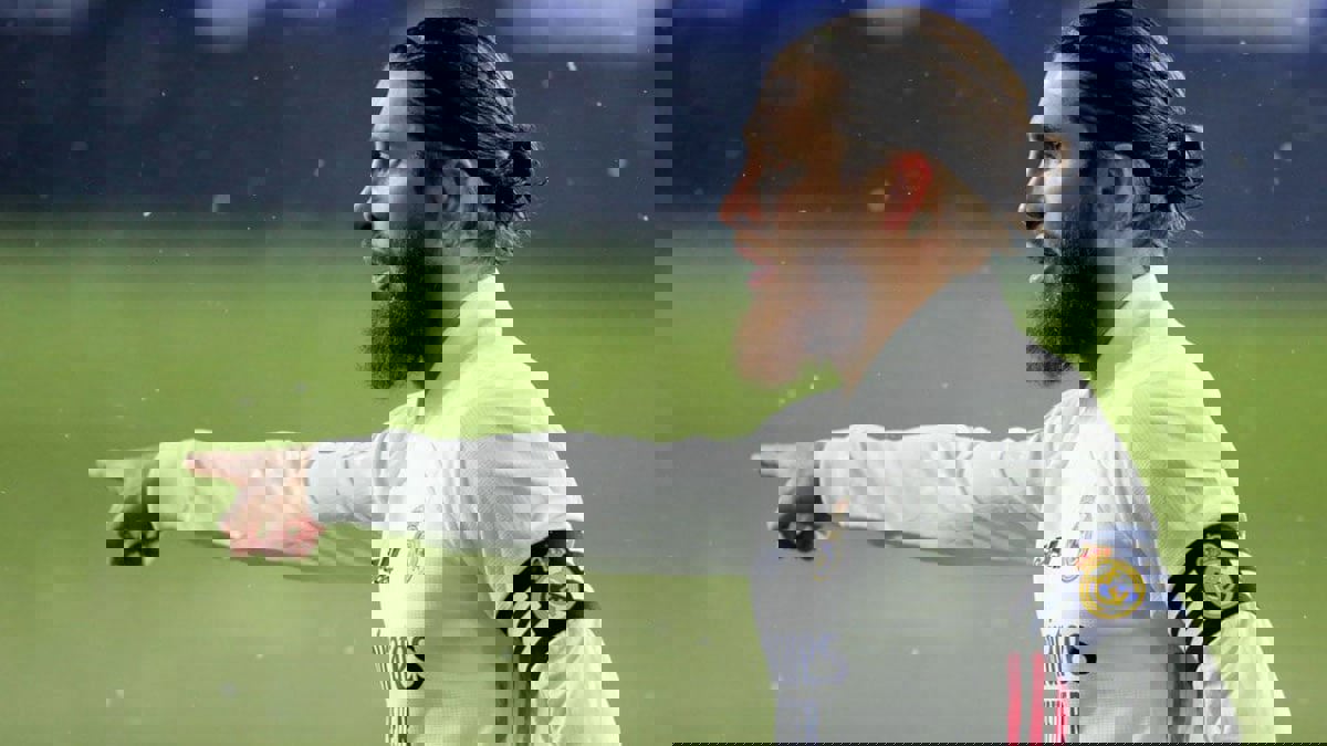 تقرير: مانشستر سيتي يسعى لضم راموس وسيرجي روبيرتو