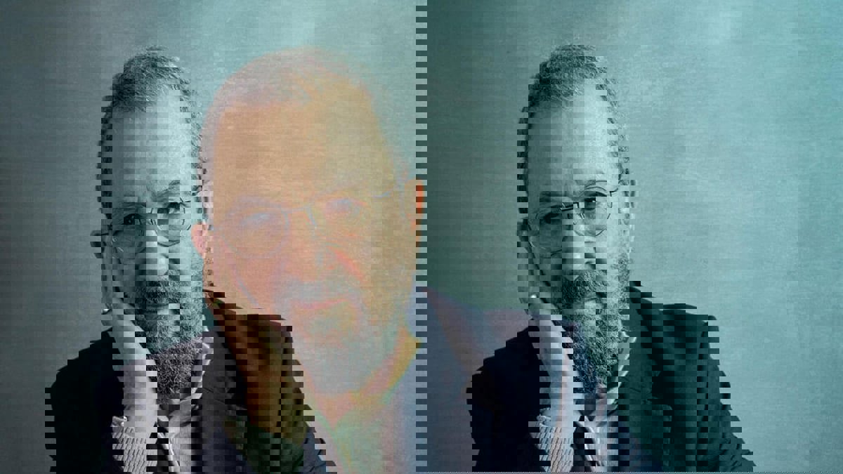 باراك وبينيت يحذران من "لعنة العقد الثامن" على إسرائيل