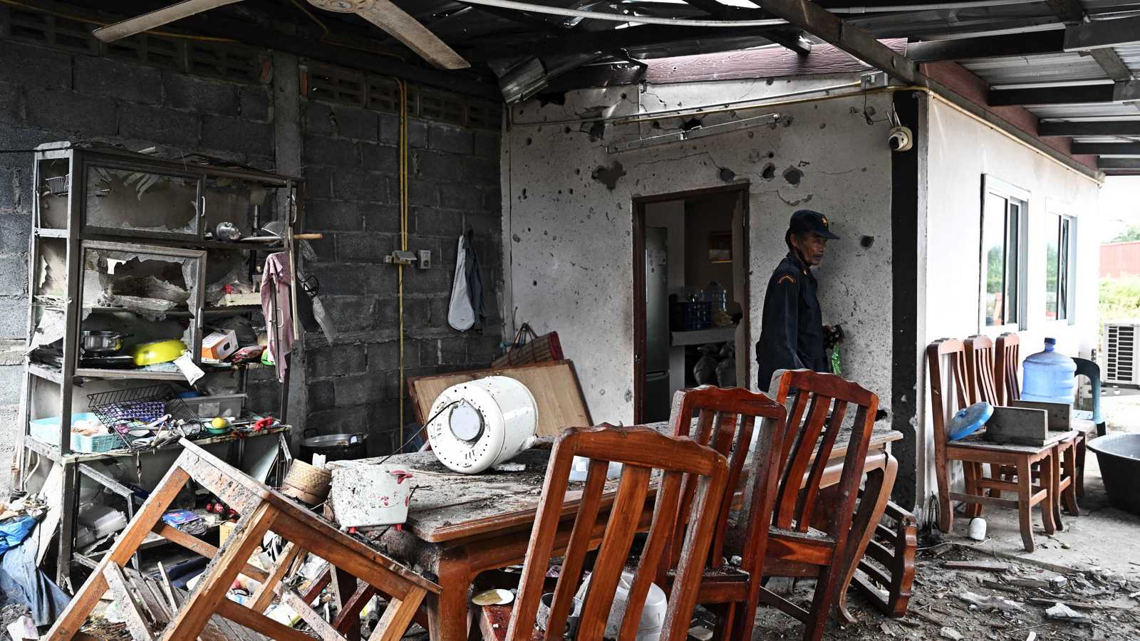 "انتهاك صريح".. قذائف كمبودية تخرق الهدنة وتصيب جندياً تايلاندياً