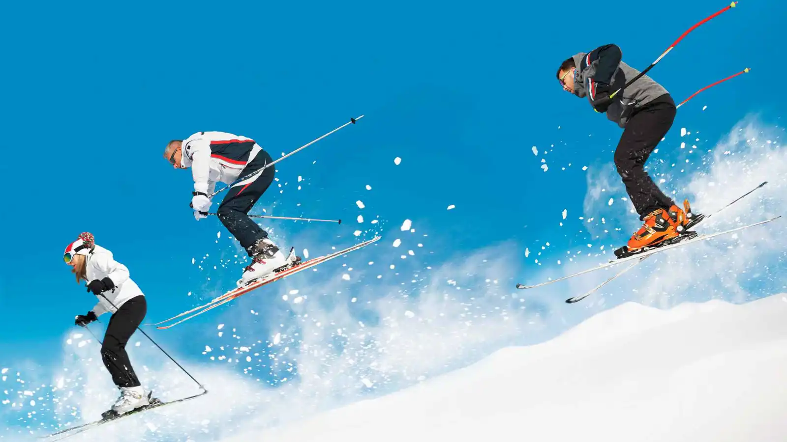 تركيا.. حادث ينهي حياة مدربين محترفين في رياضة التزلج (فيديو)