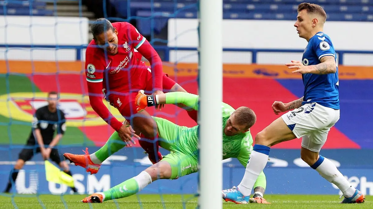 خطط ليفربول لتعويض فان دايك