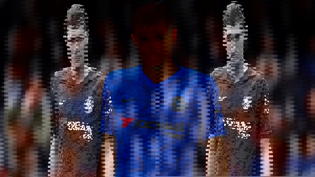 ميلان الإيطالي يرغب في ترميم خط دفاعه بلاعب تشيلسي