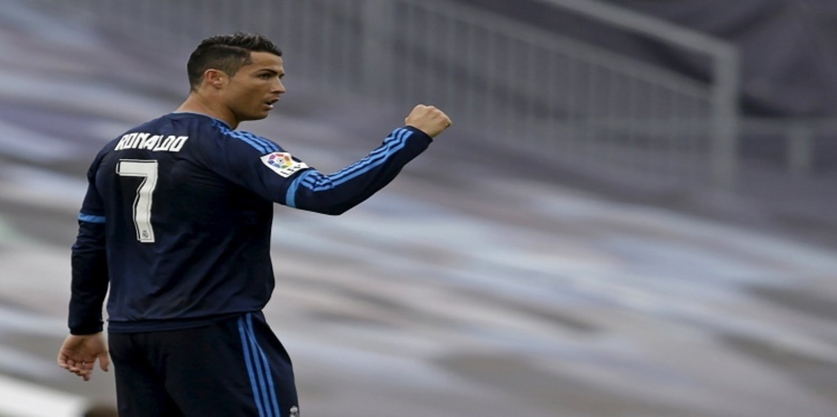 رونالدو يقترب من باريس سان جيرمان