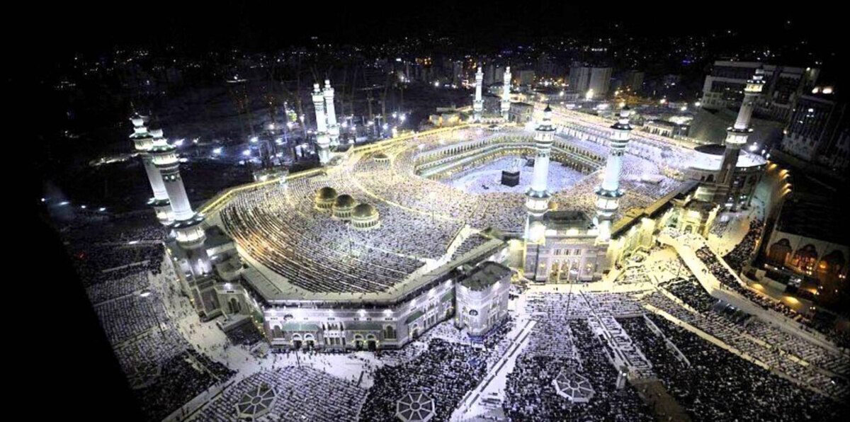 السعودية.. "تدويل الحرمين" يثير دعوات لتدخل عسكري في قطر