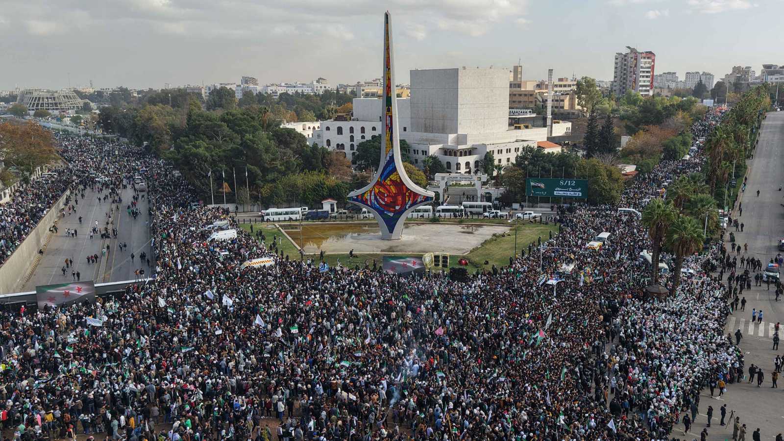 "تطور مهم".. سوريا ترحب بالإزالة النهائية لعقوبات "قيصر"