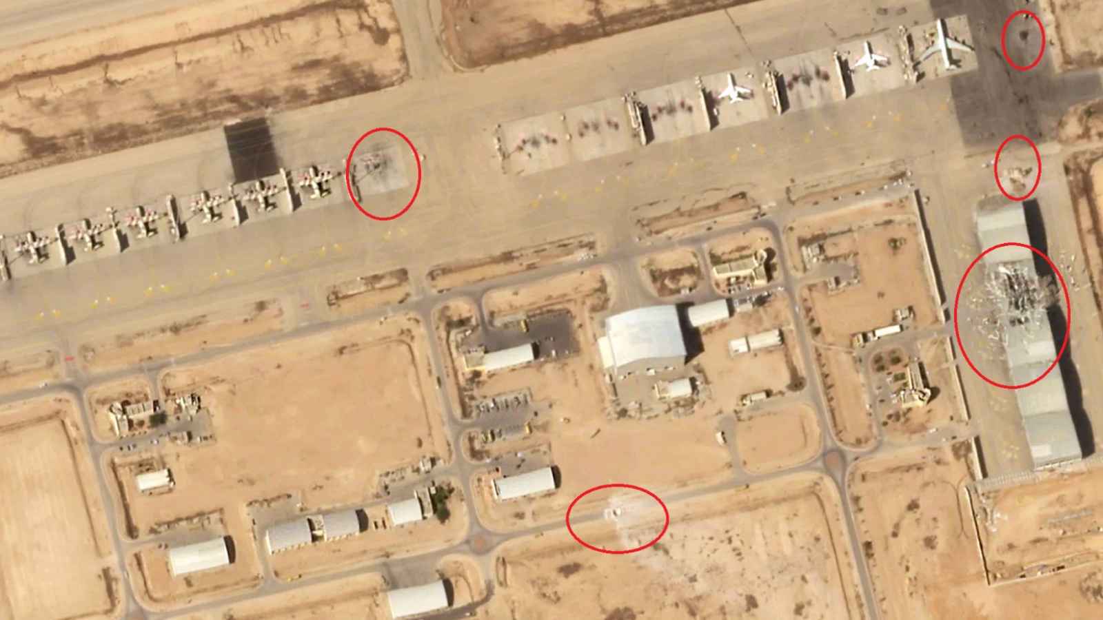 تقرير: 32 صاروخًا إيرانيًا سقطت في محيط قاعدة نيفاتيم