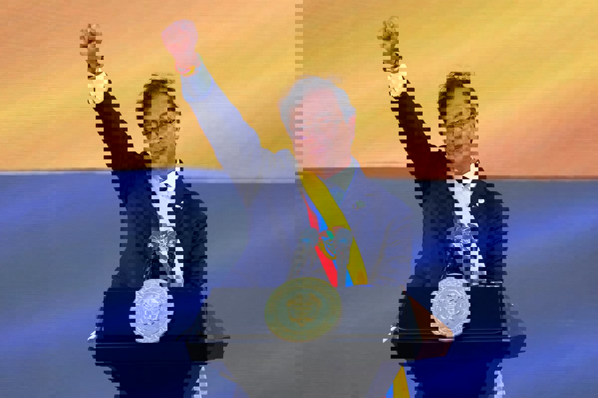 الرئيس الكولومبي يلوح بتعديل الدستور ردّاً على الكونغرس