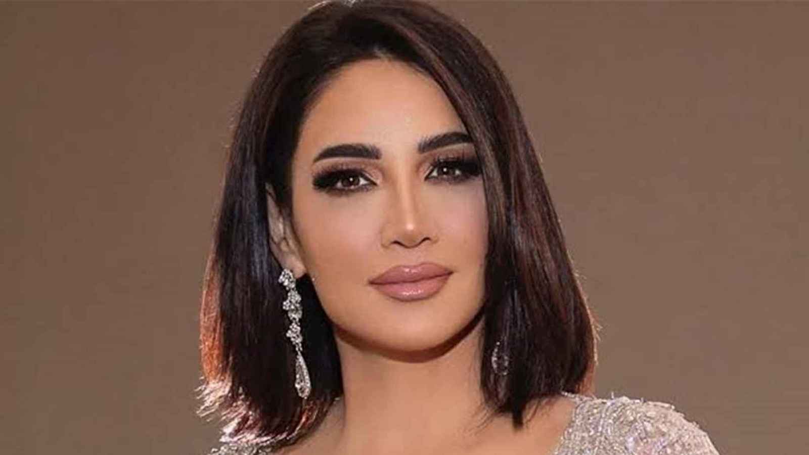 بعد عملية جراحية.. ديانا حداد "تعتذر" من متابعيها (صورة)