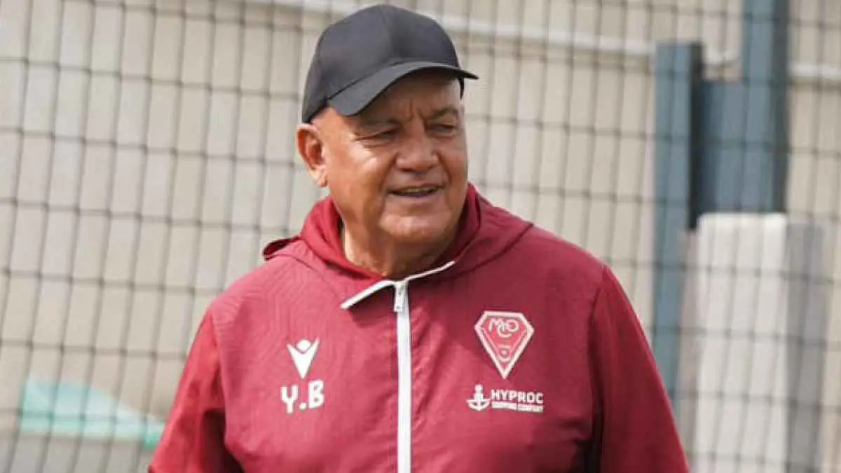 وفاة المدرب الجزائري يوسف بوزيدي إثر أزمة قلبية