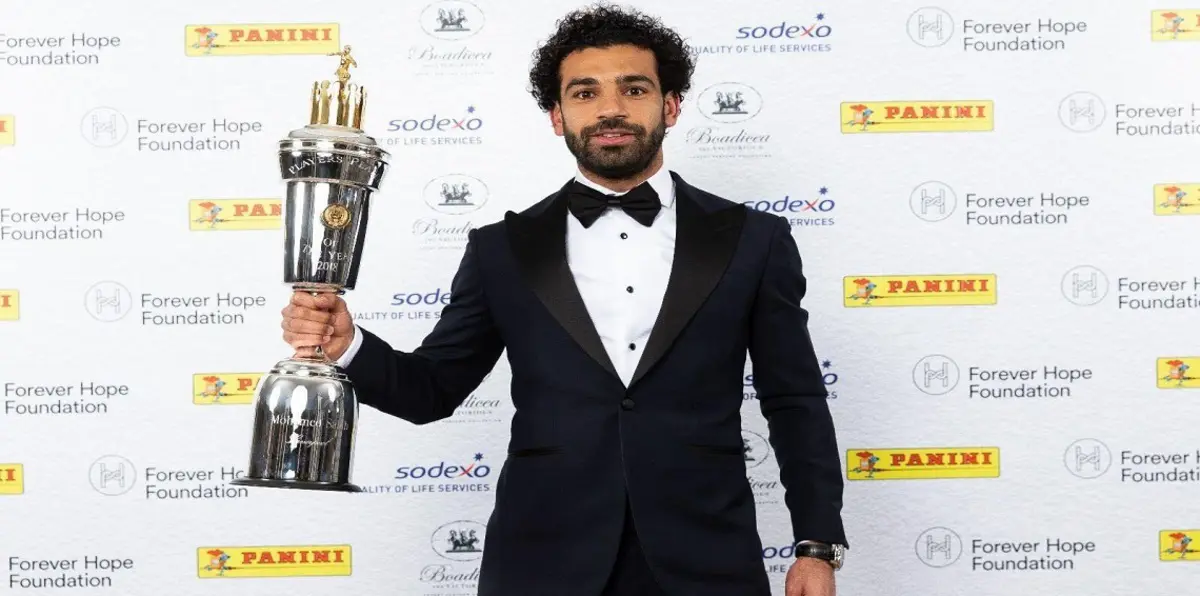 ماذا قال الأسطورة بيليه عن فوز محمد صلاح بجائزة أفضل لاعب في الدوري الإنجليزي؟ (صورة)