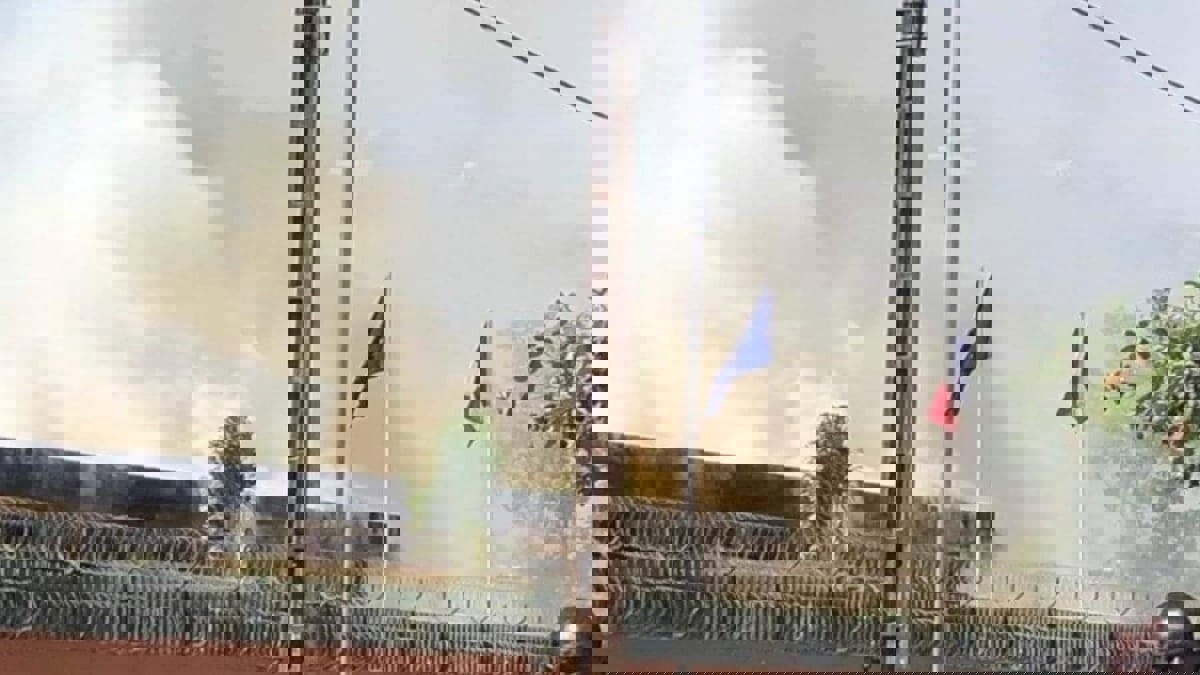 حريق "مجهول" في السفارة الفرنسية لدى إفريقيا الوسطى يخلف "أضرارا كبيرة"