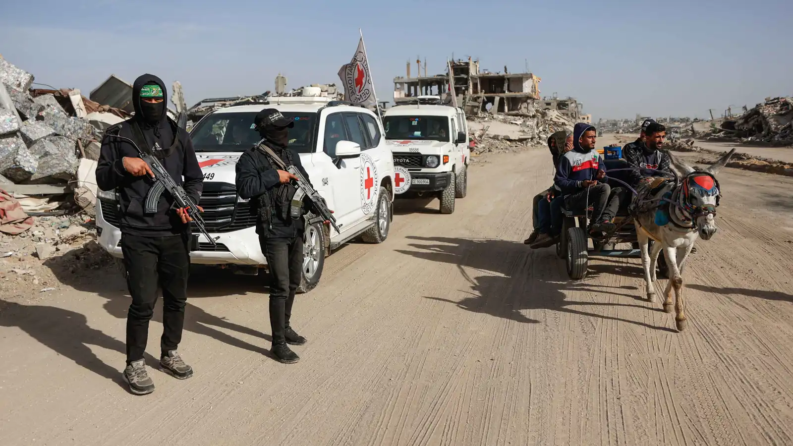 إعلام عبري: حماس تضغط لإدراج 10 آلاف من مقاتليها في لجنة إدارة غزة