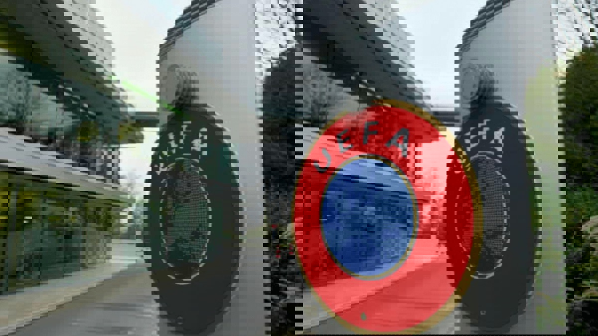 بينها دوري أبطال أوروبا.. بدء مناقشات بين يويفا والأندية حول البطولات القارية بعد 2024