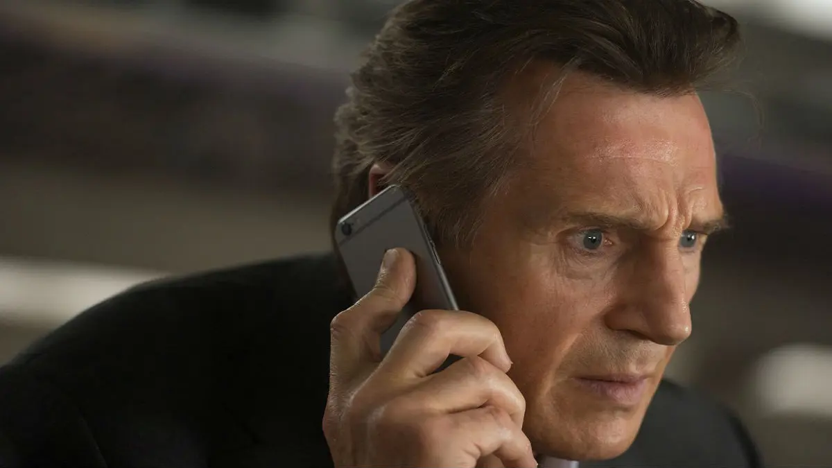 "أبل" تمنع "أشرار هوليوود" من استخدام آيفون