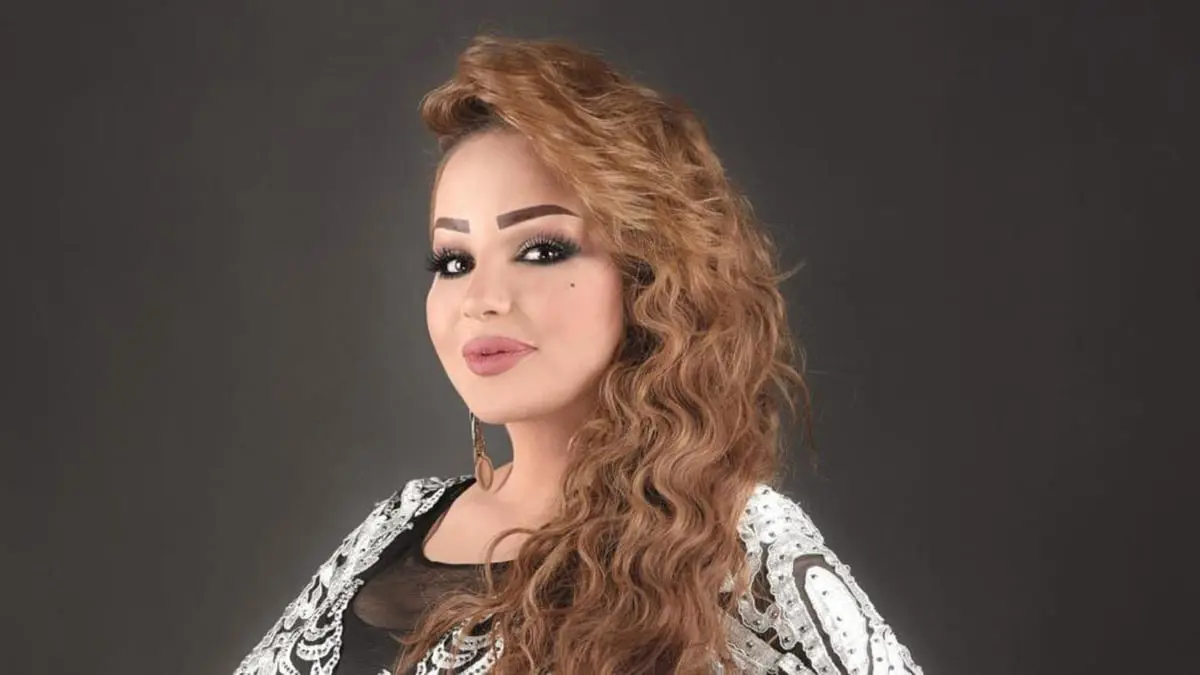 العراق.. معاقبة ضابط ظهر في "سيلفي" مع شهد الشمري خلال إنجاز معاملة