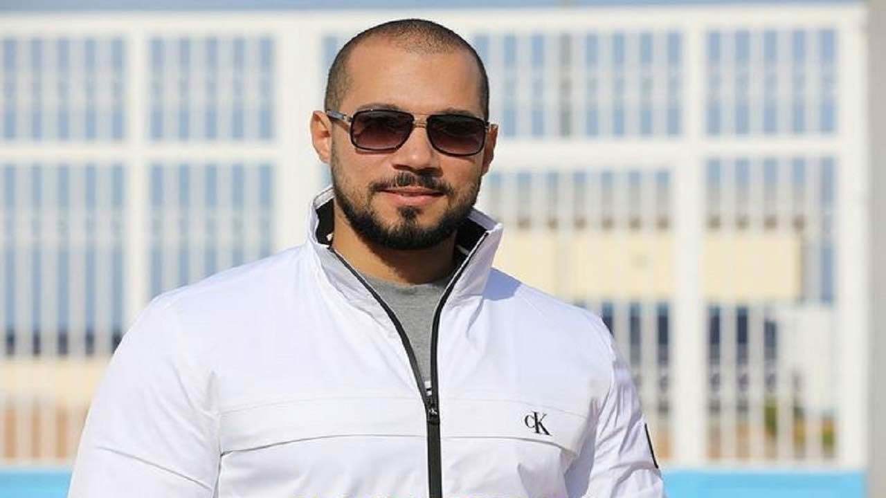 مصر.. تشكيل لجنة لحسم الجدل حول وفاة زوجة عبدالله رشدي