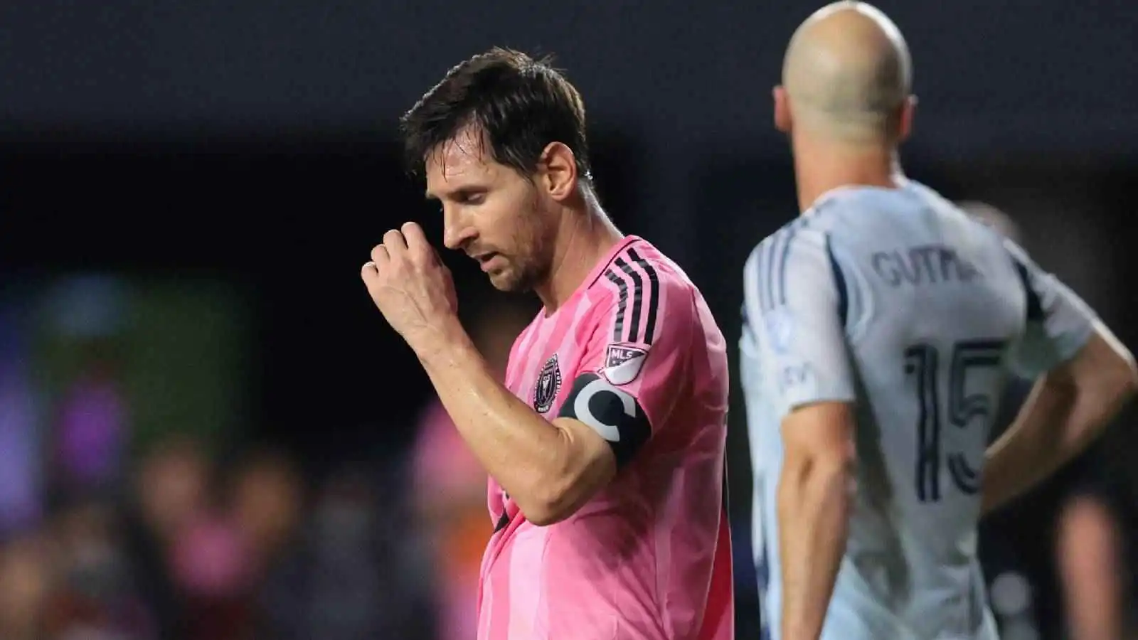 عام كارثي.. كم لقبا خسره ميسي مع إنتر ميامي هذا الموسم؟