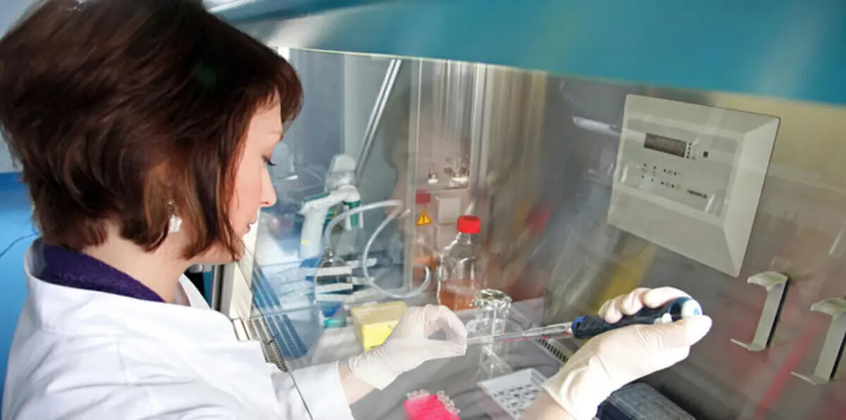 7 إشارات مهمة لسرطان الدم.. تعرفي عليها