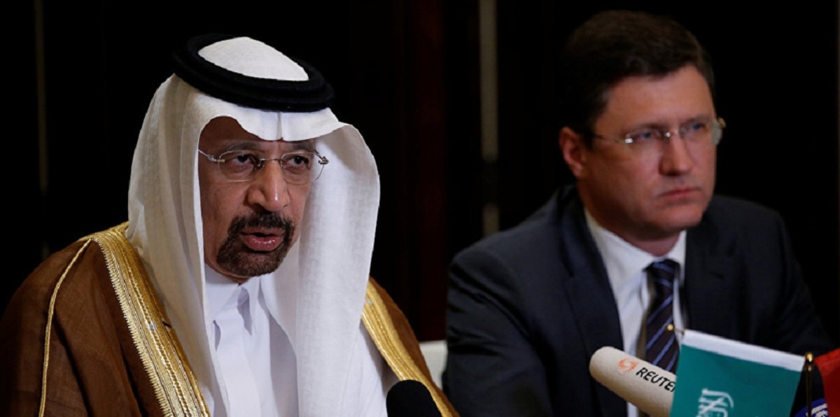 روسيا والسعودية تناقشان تخفيف القيود على اتفاق خفض إنتاج النفط