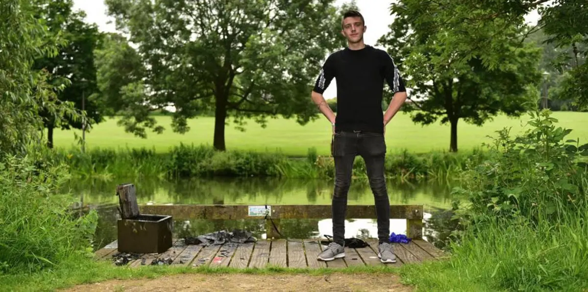 شاهد بالصور.. صياد ذهب لصيد السمك فكانت المفاجأة