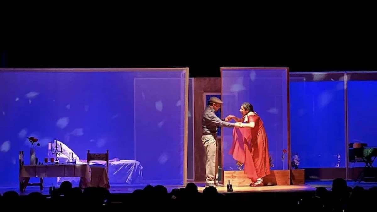 "عنقود الريح".. مسرحية مغربية تكشف معاناة مرضى الزهايمر