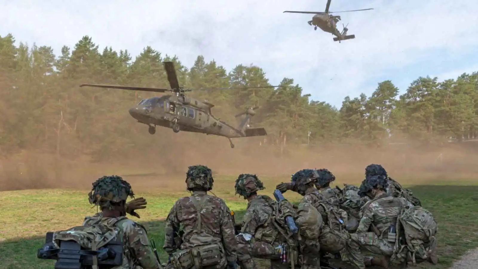 لماذا يخشى الأوروبيون من تخفيض واشنطن حضورها العسكري؟