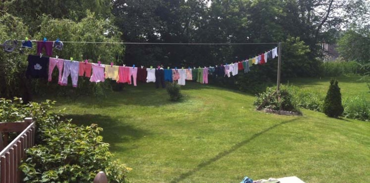 طفل إماراتي يختفي من المنزل.. ليجدوه مشنوقاً بحبل غسيل