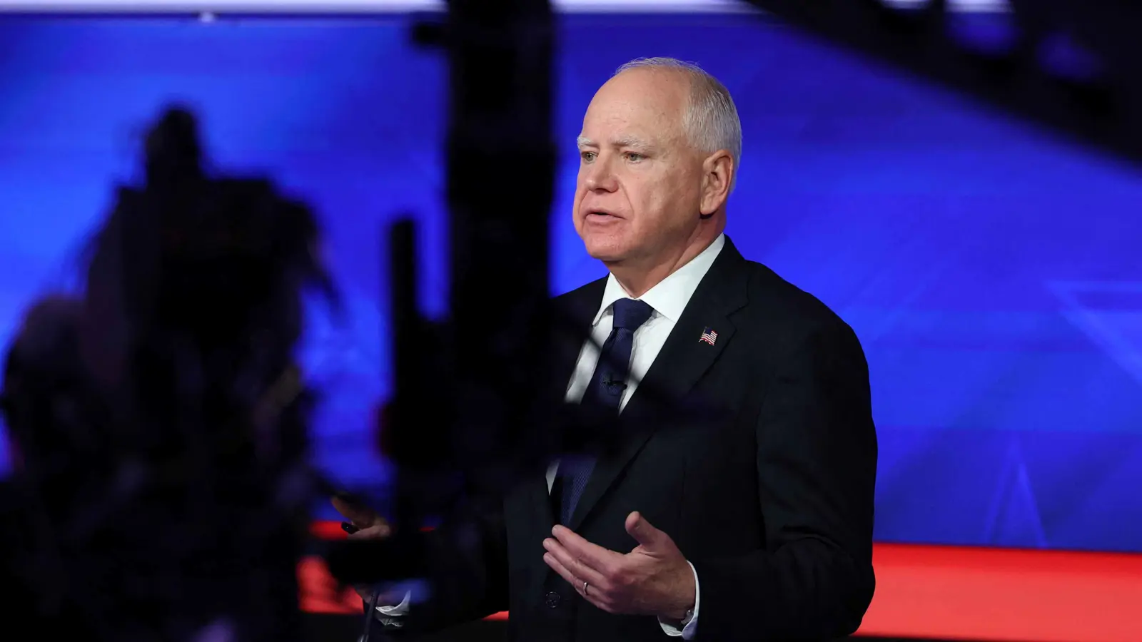 تيم والز يعد بمنح المسلمين الأمريكيين "دوراً متناسباً" في الإدارة