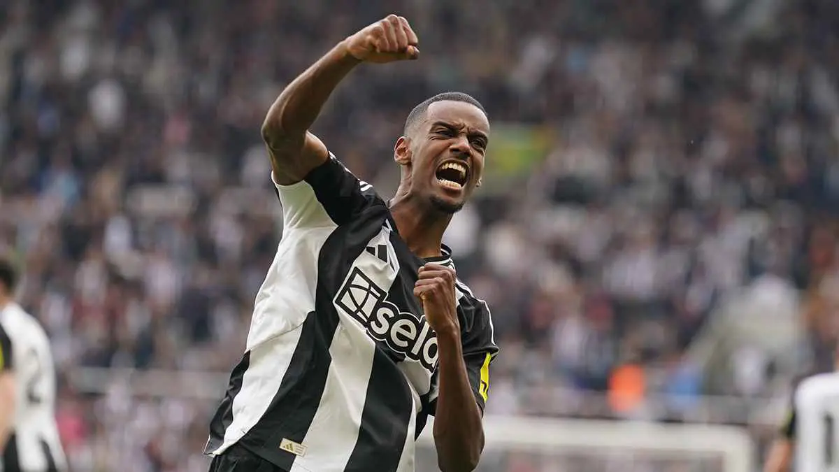 ليفربول يبدأ خطواته الأولى لخطف نجم نيوكاسل