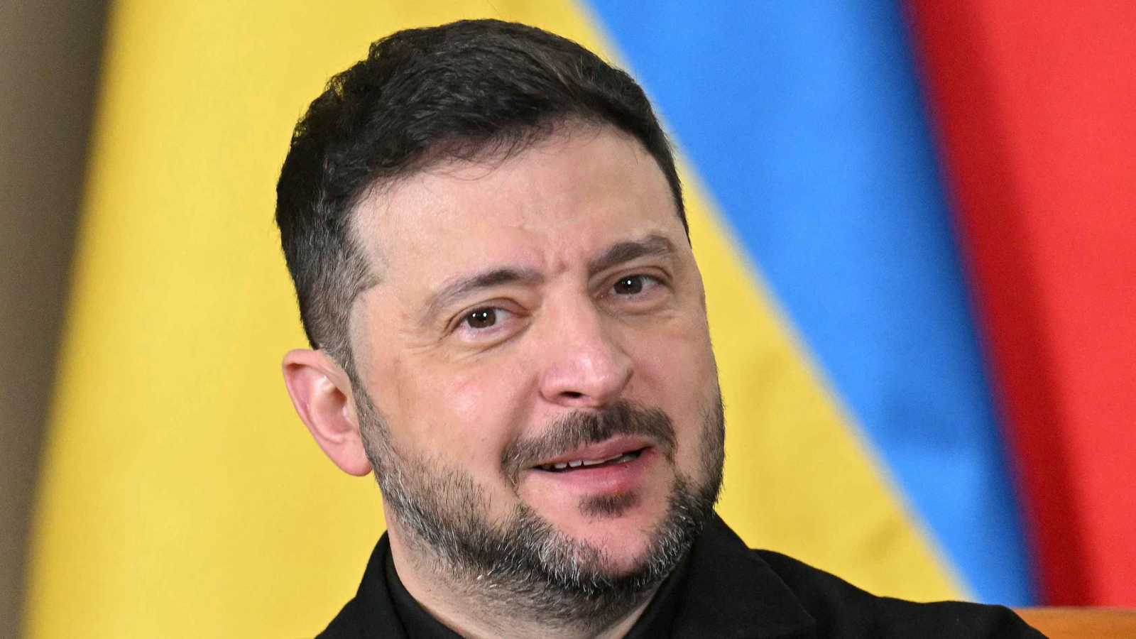 زيلينسكي يكشف مستجدات محادثات السلام مع روسيا 