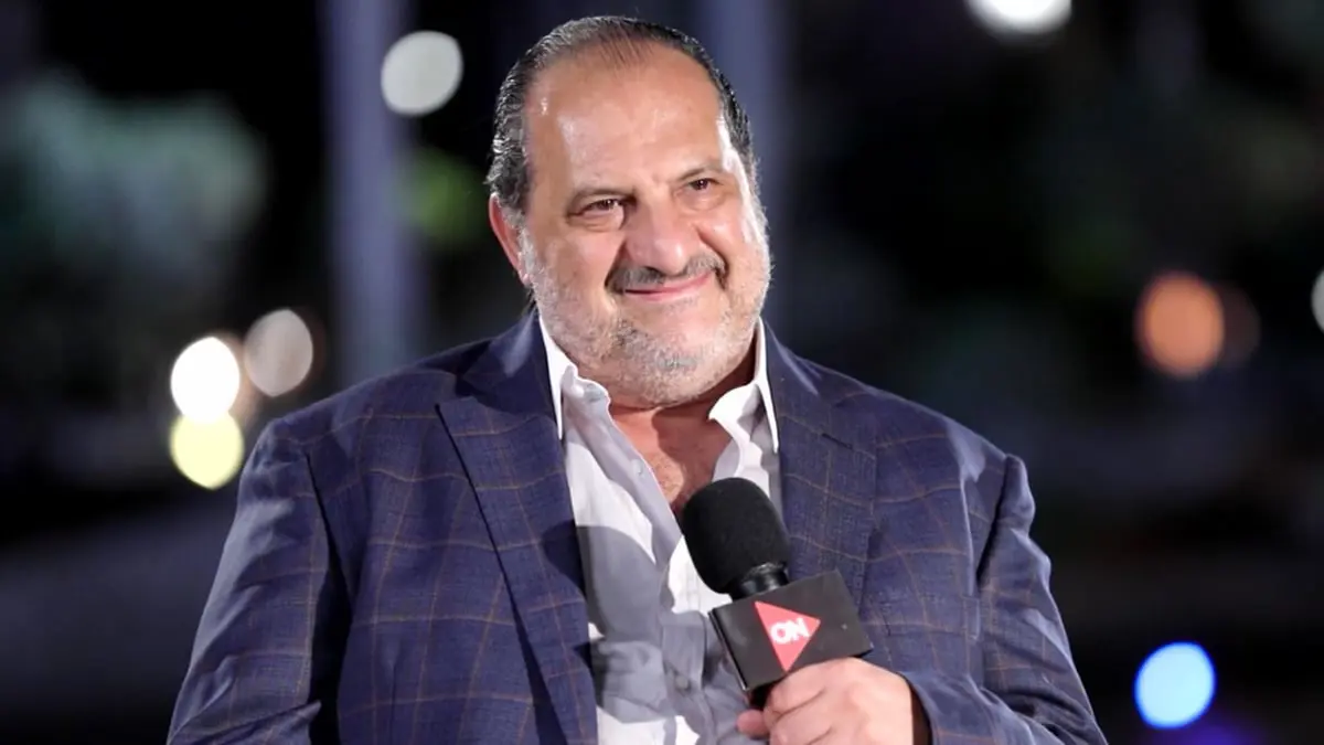 بعد أنباء عن مرضه.. زوجة خالد الصاوي تكشف لـ "إرم نيوز" تفاصيل حالته الصحية