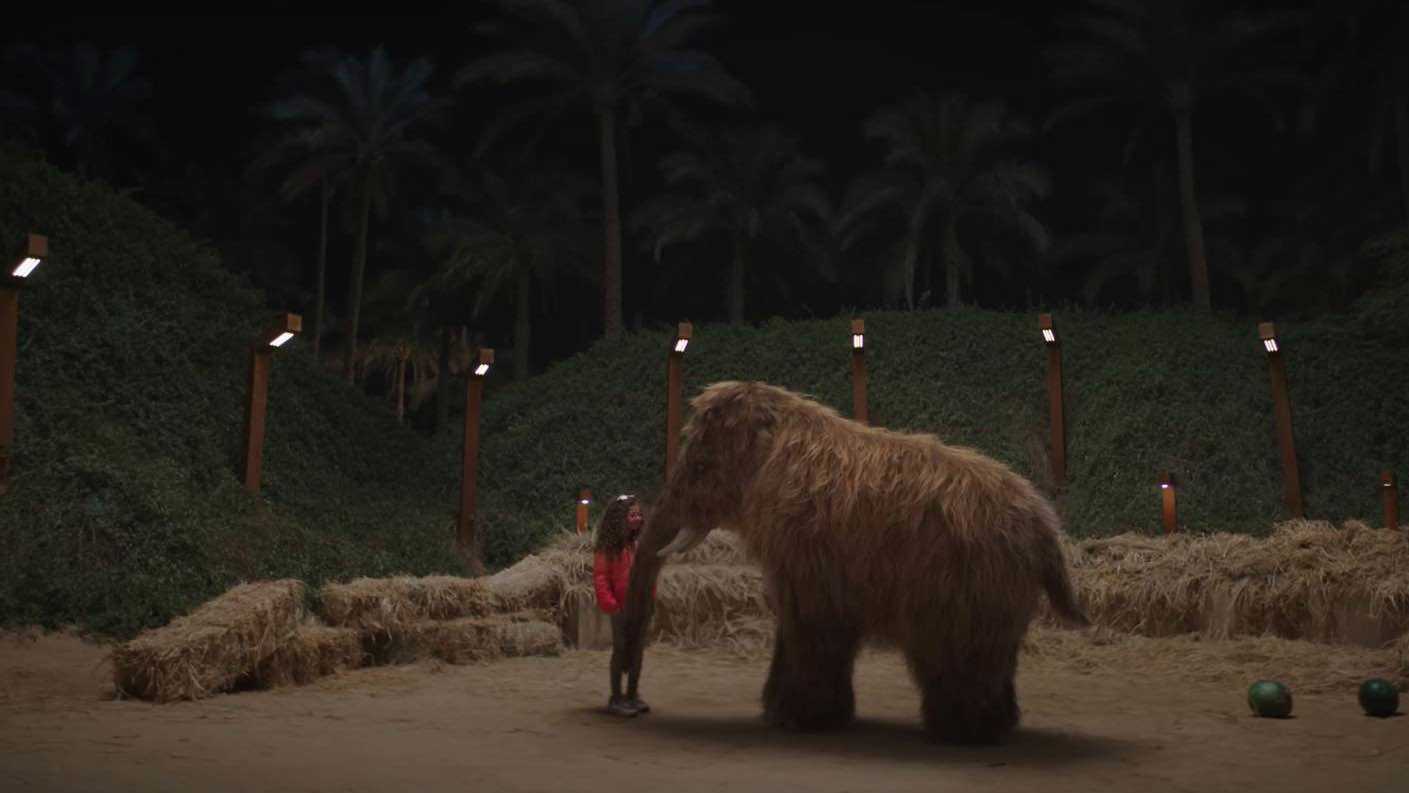 منافسة شرسة بين "عودة الماموث" و"فيها إيه يعني" على صدارة الأفلام المصرية