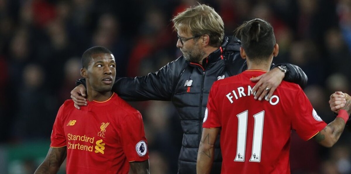 من يحسم موقعة ليفربول وتوتنهام في كأس الرابطة الإنجليزية؟