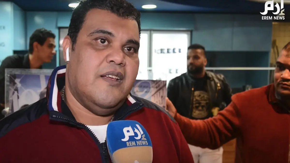 الفنان أحمد فتحي يعتدي على فريق برنامج رامز جلال (فيديو)